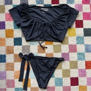 Frankies Bikini 🖤
